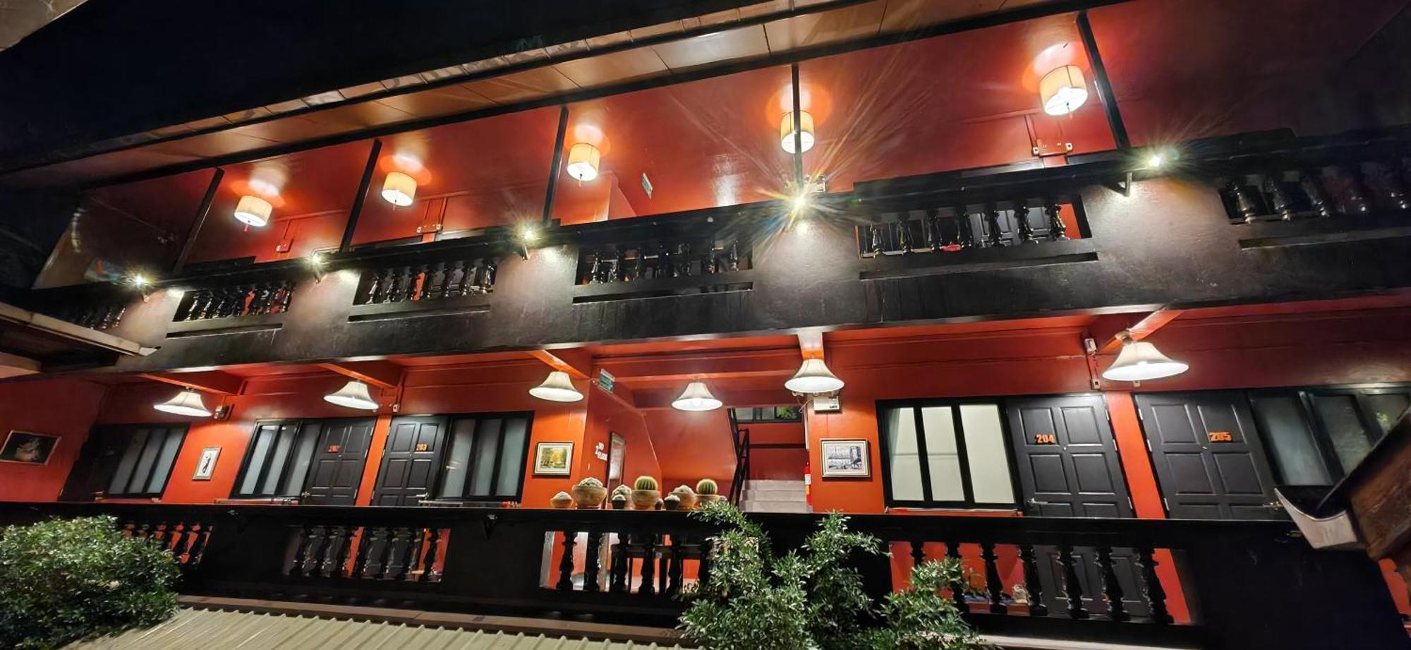 Hoh Guesthouse Chiang Mai Eksteriør billede